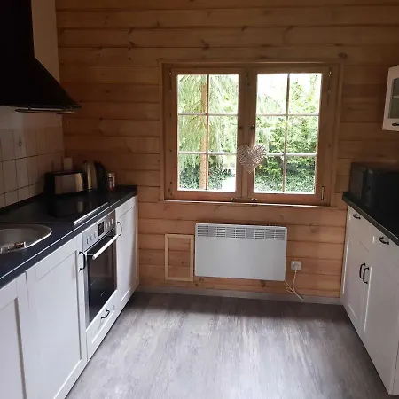 Blockhaus Mit Fahrraedern 度假居 *