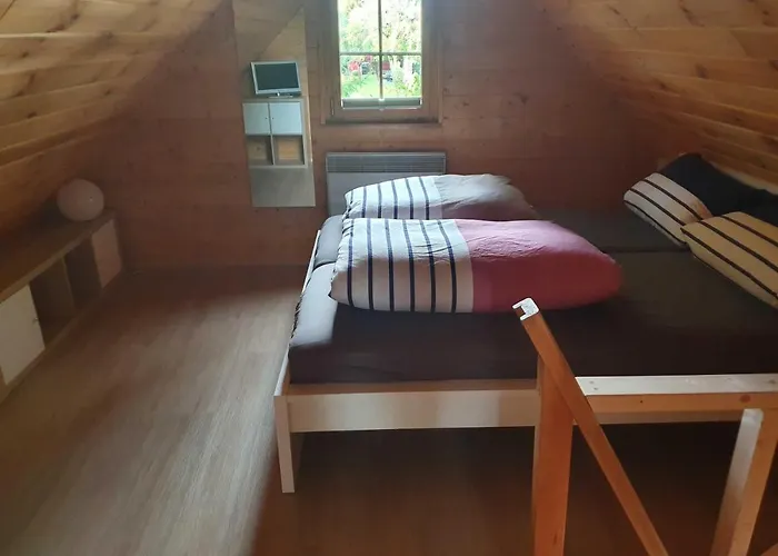 Blockhaus Mit Fahrraedern